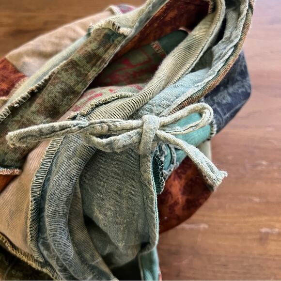 Indie Patchwork Goblincore Oversized Tote Bag - Picture 4 of 5